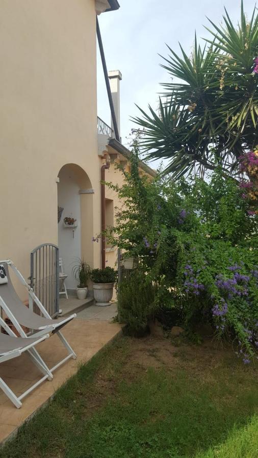 B&B Villa Orchidea Olbia Esterno foto