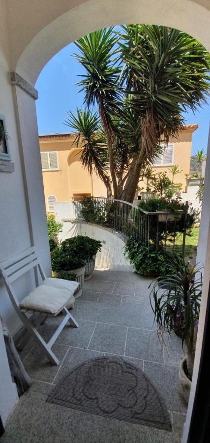 B&B Villa Orchidea Olbia Esterno foto